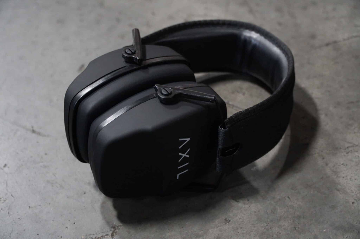 AXIL-TRACKR-Passive-Earmuff-Black