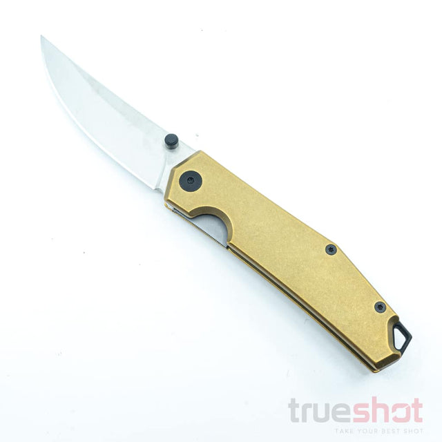 Giant Mouse ACE Clyde, Stonewash Brass, Satin 3 Inch Blade Length