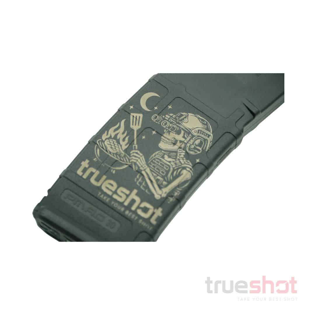 True Shot x Magpul - PMAG 30 AR/M4 Gen M2 MOE – 223/5.56 – 30 Round – Black Grilling Skull – Polymer Magazine